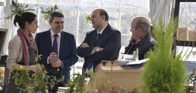 Un millón de euros para renovar el colegio y para proyectos turísticos